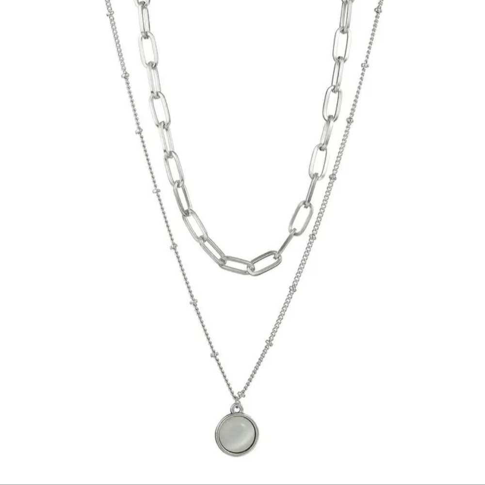 Layered Round Necklace - Picture 3 of 5